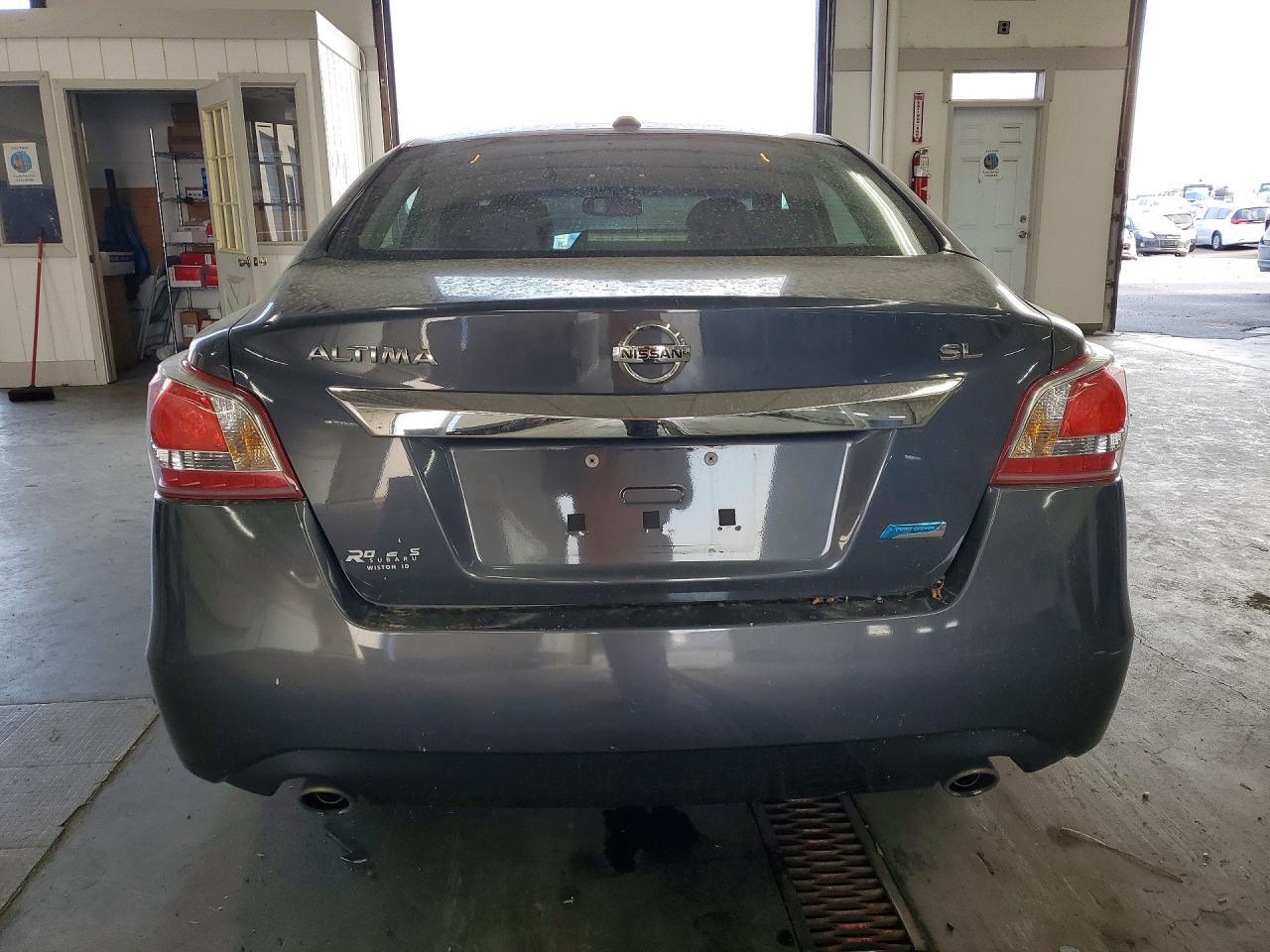 2013 Nissan Altima 2.5 - Фото 6