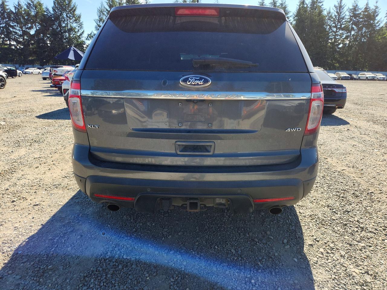 2015 Ford Explorer Xlt - Фото 6