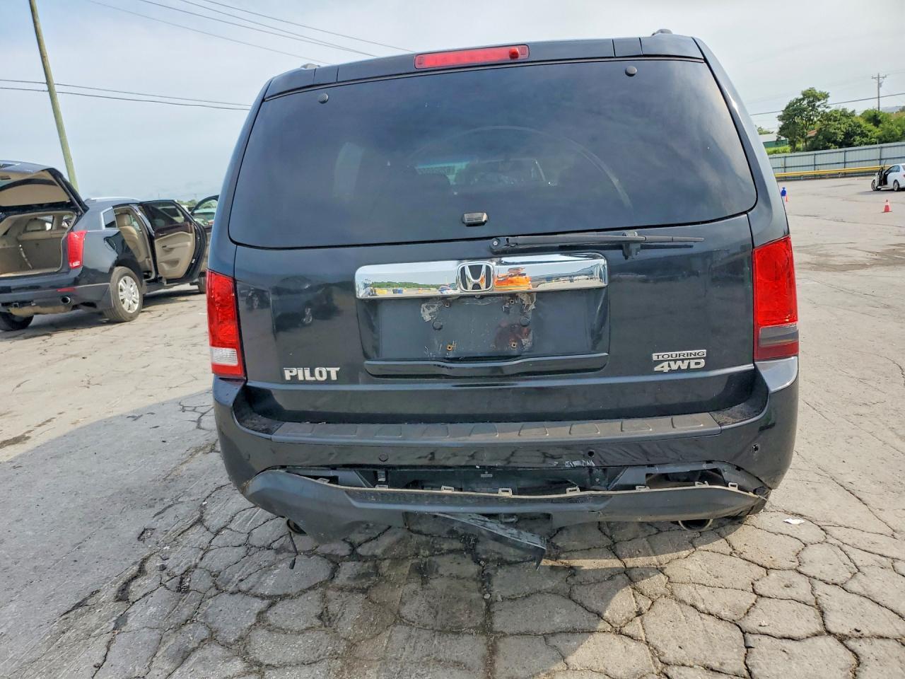 2012 Honda Pilot Touring - Image 6