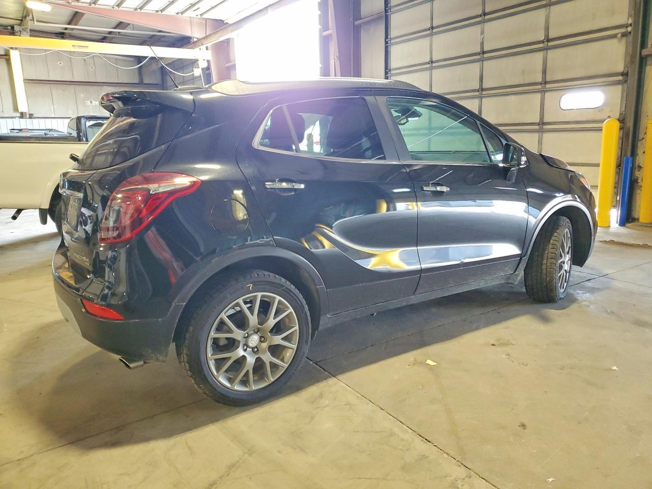2019 Buick Encore Sport Touring - Фото 3