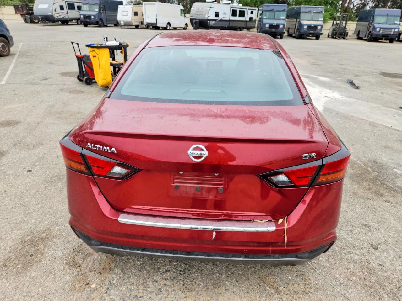 2020 Nissan Altima Sr - Image 6