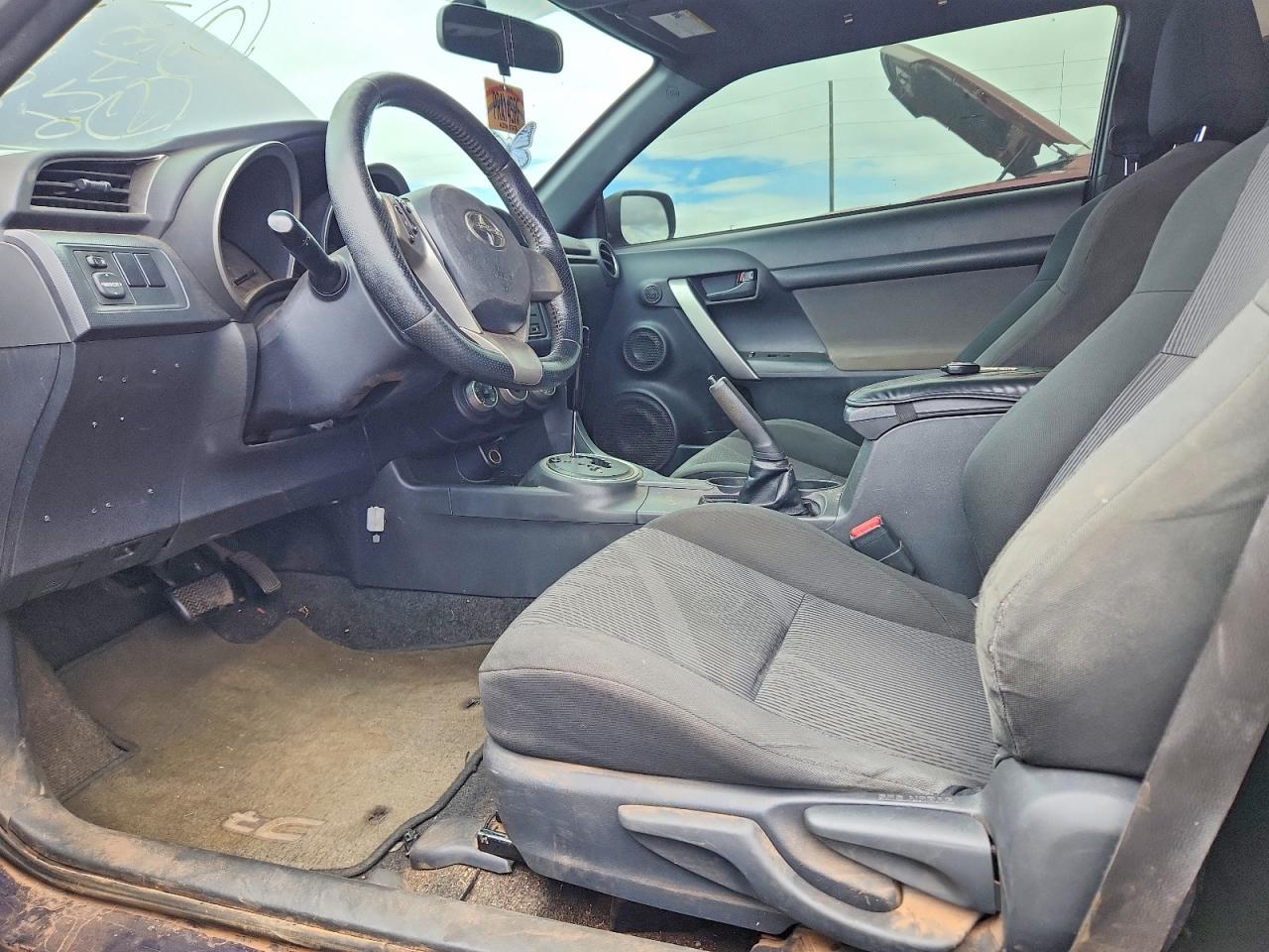 2011 Scion Tc Base - Фото 7