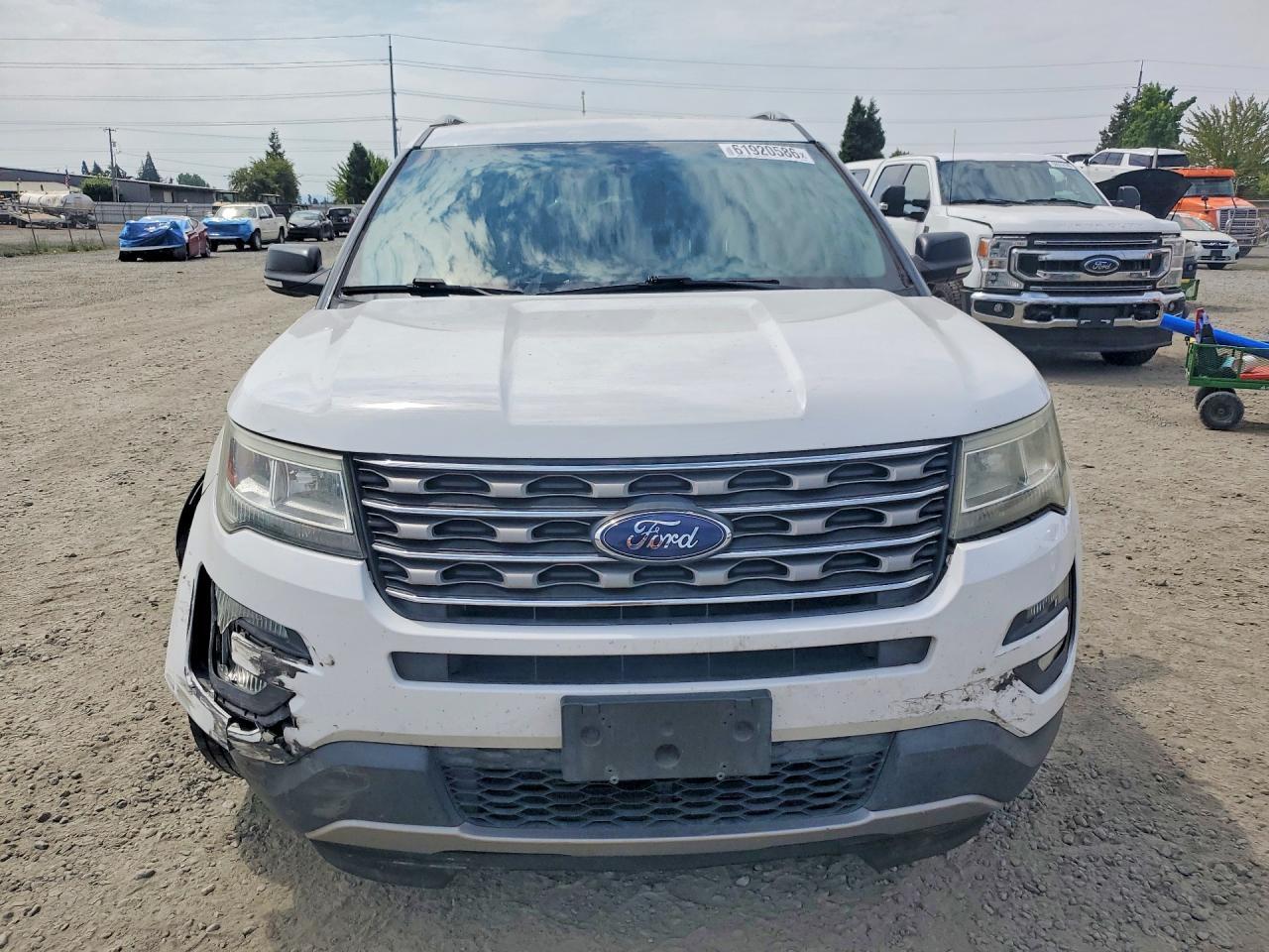 2016 Ford Explorer Xlt - Image 5