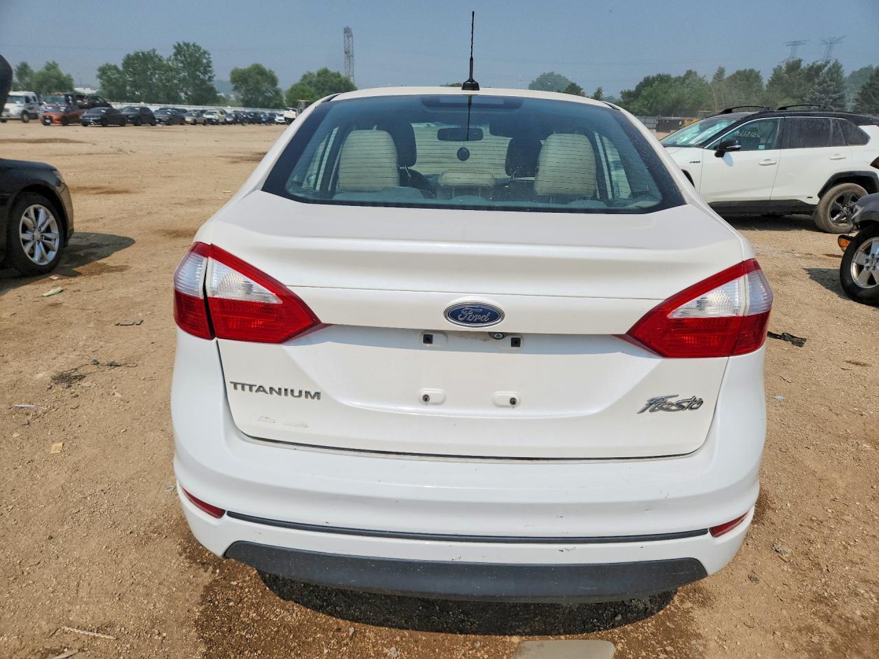 2017 Ford Fiesta Titanium - Фото 6