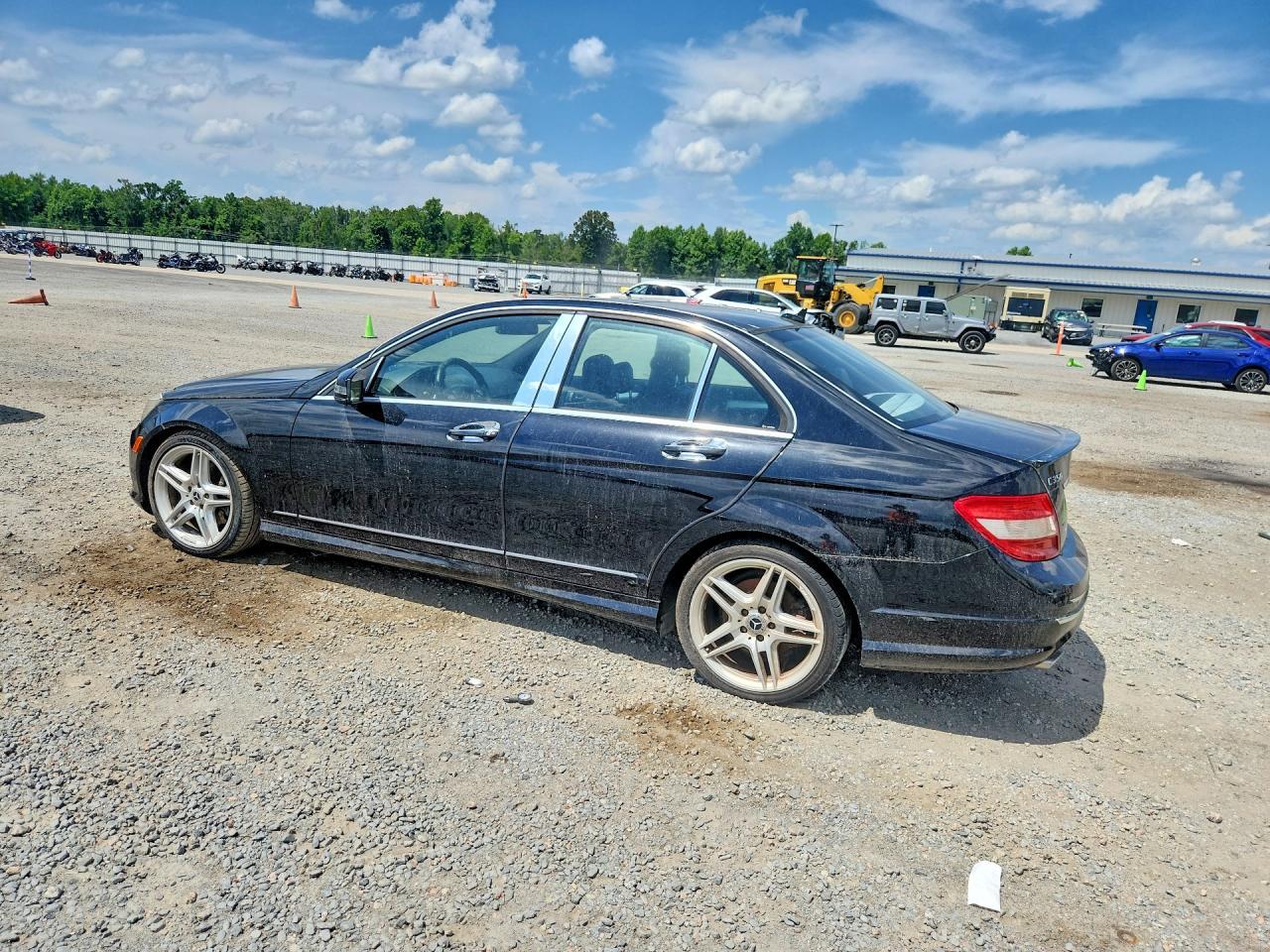 2011 Mercedes-Benz C 350 - Фото 2