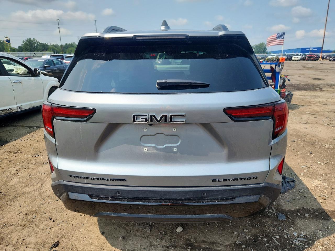 2026 GMC Terrain Elevation - Фото 6