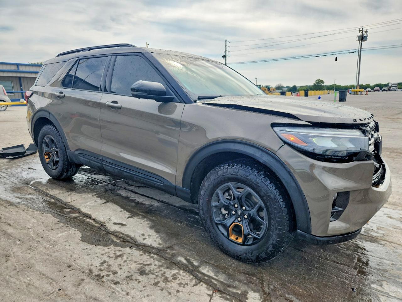 2026 Ford Explorer Tremor - Image 4