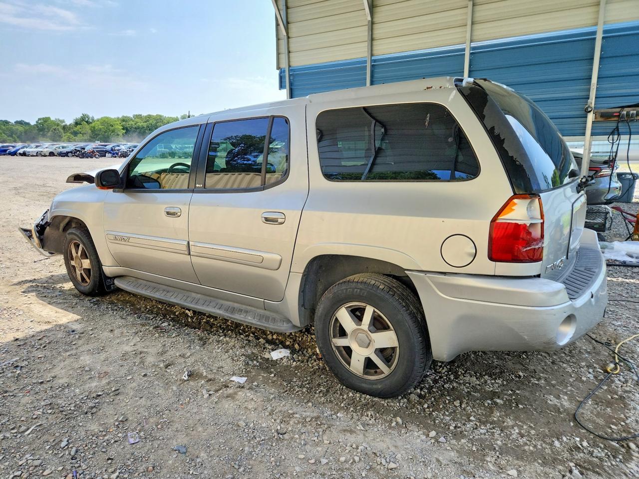 2004 GMC Envoy Xl - Фото 2