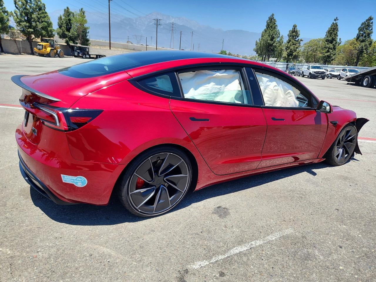 2025 Tesla Model 3 - Image 3