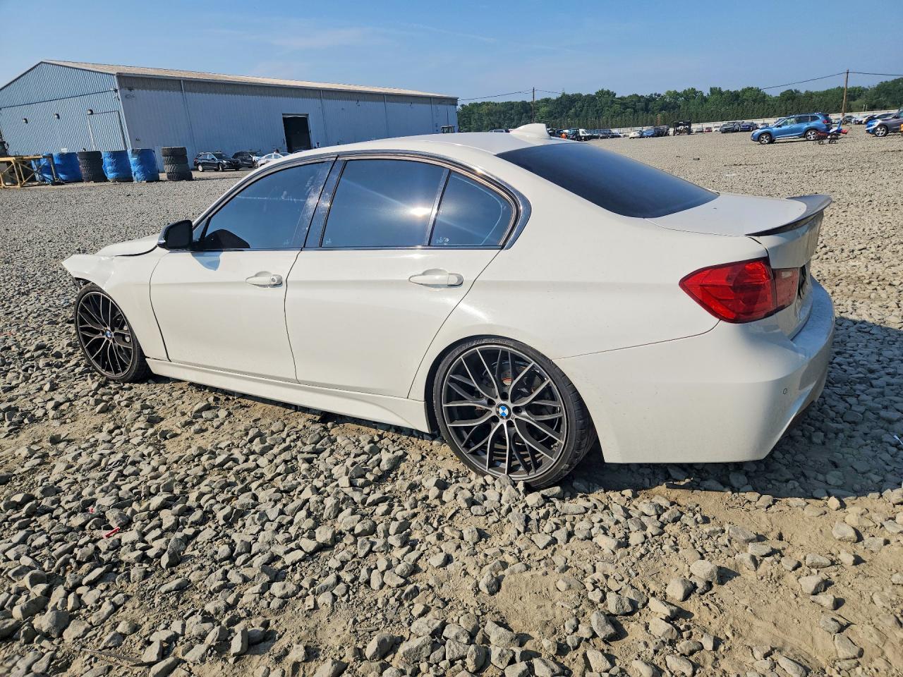 2013 BMW 335 I - Фото 2