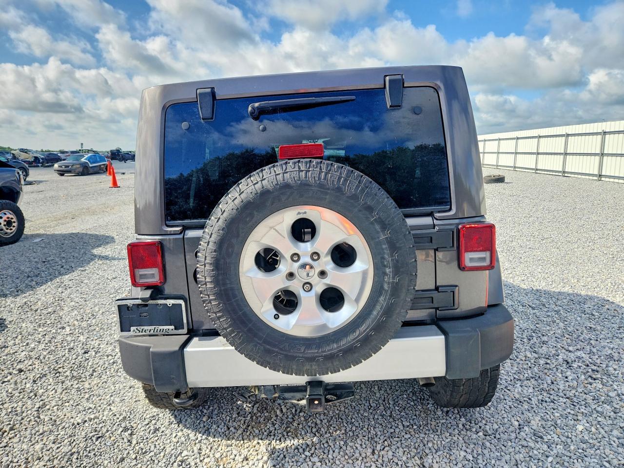 2014 Jeep Wrangler Unlimited Sahara - Фото 6