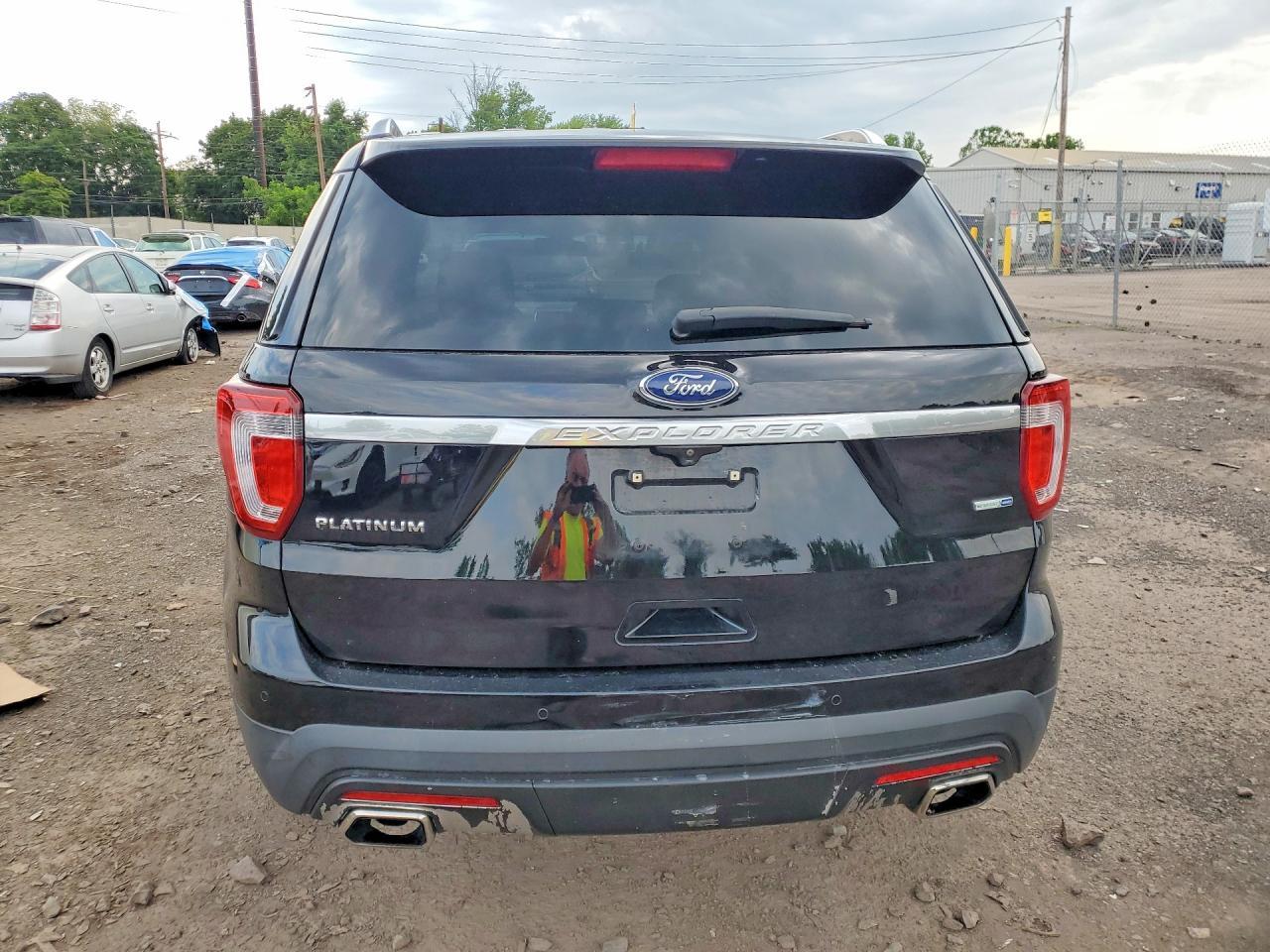 2016 Ford Explorer Platinum - Фото 6