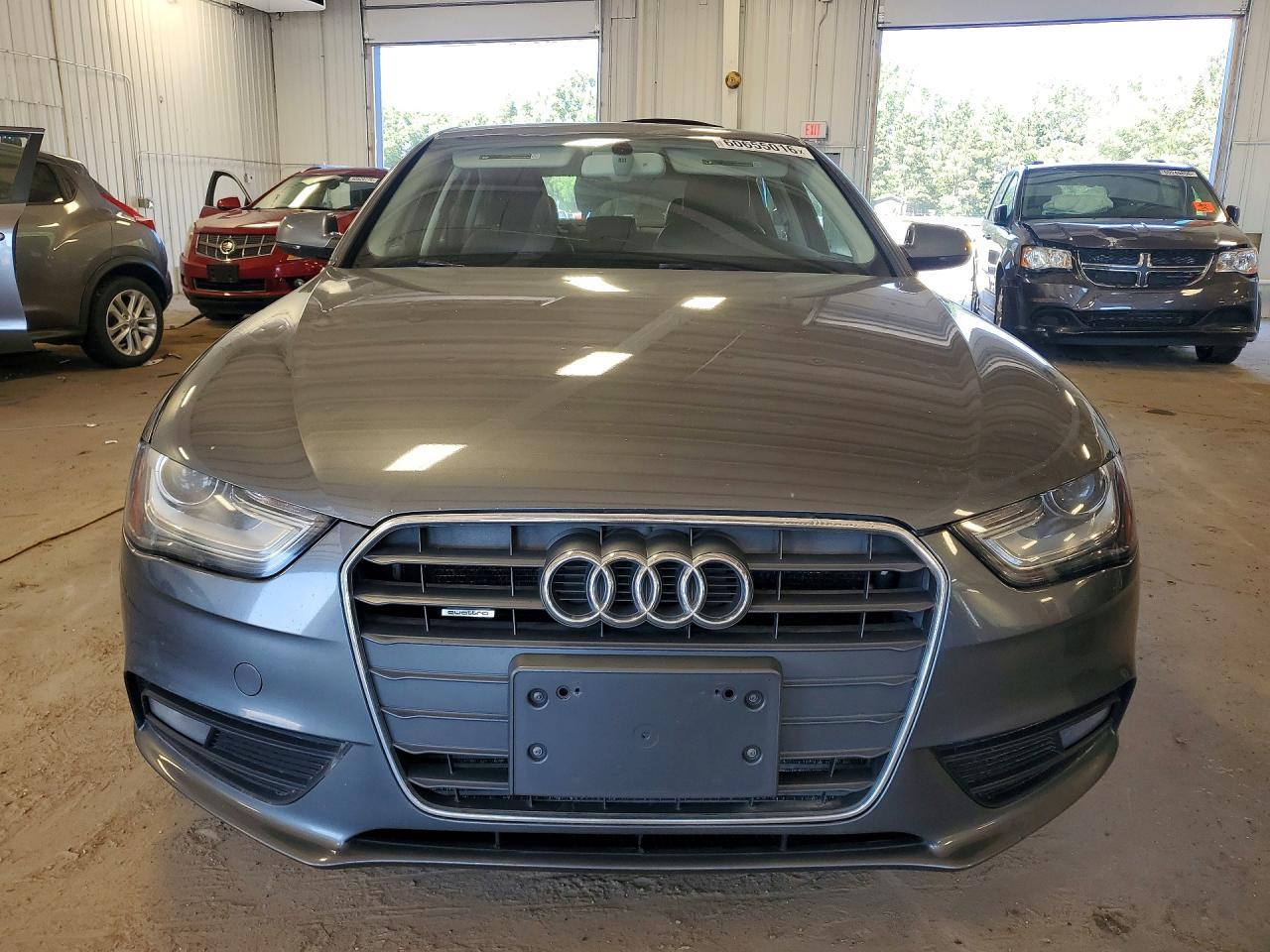 2013 Audi A4 Premium Plus - Фото 5