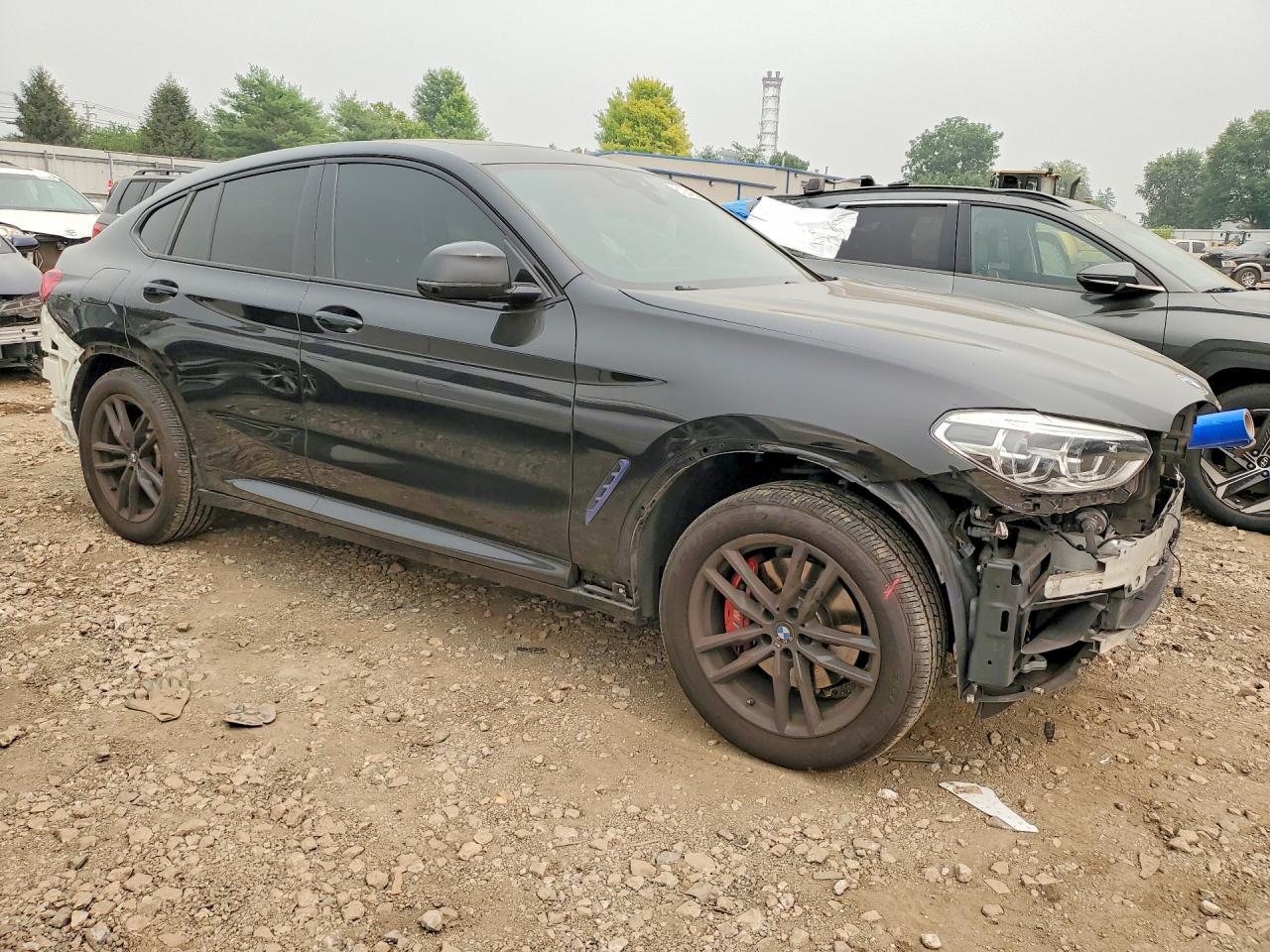 2021 BMW X4 xDrivem40I - Фото 4