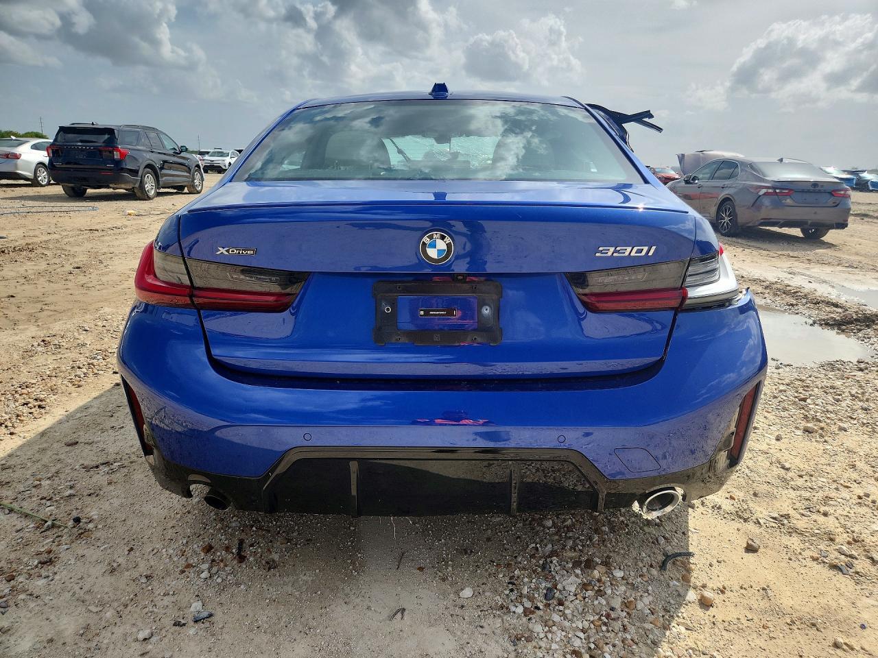 2026 B M W 3 Series 4D Sedan 330I xDrive Msport - Фото 6