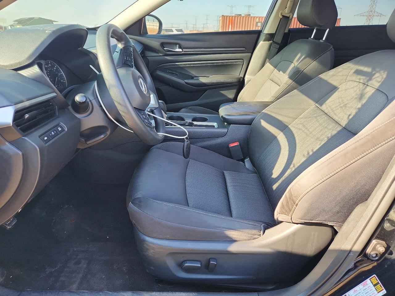 2020 Nissan Altima S - Фото 7