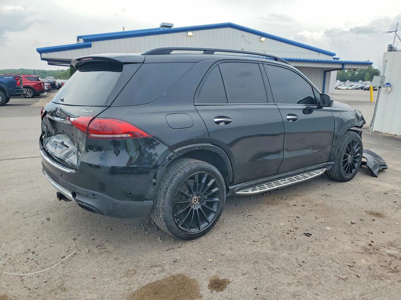 2022 Mercedes-Benz Gle 350 4Matic - Фото 3