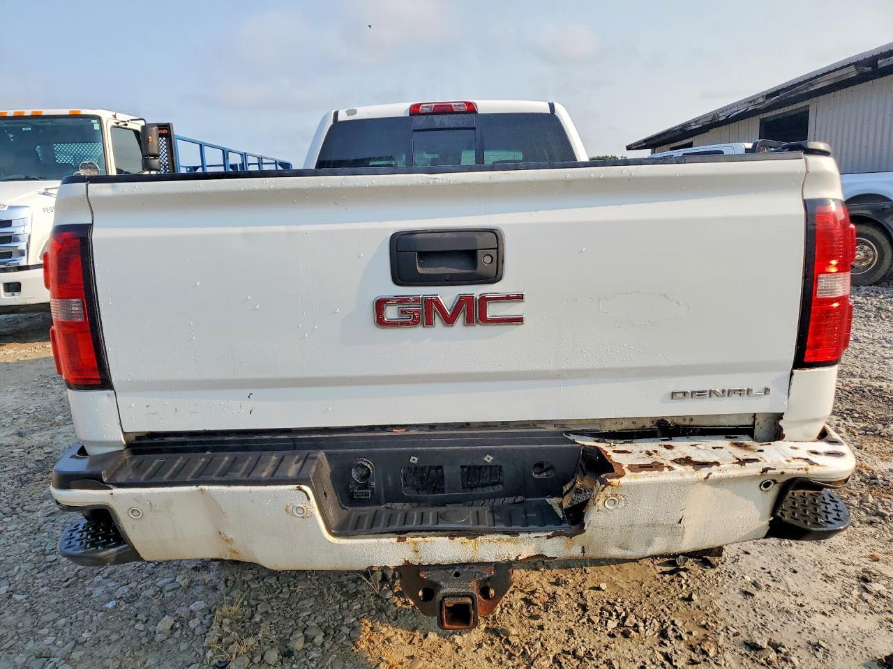 2015 GMC Sierra K3500 Denali - Фото 6