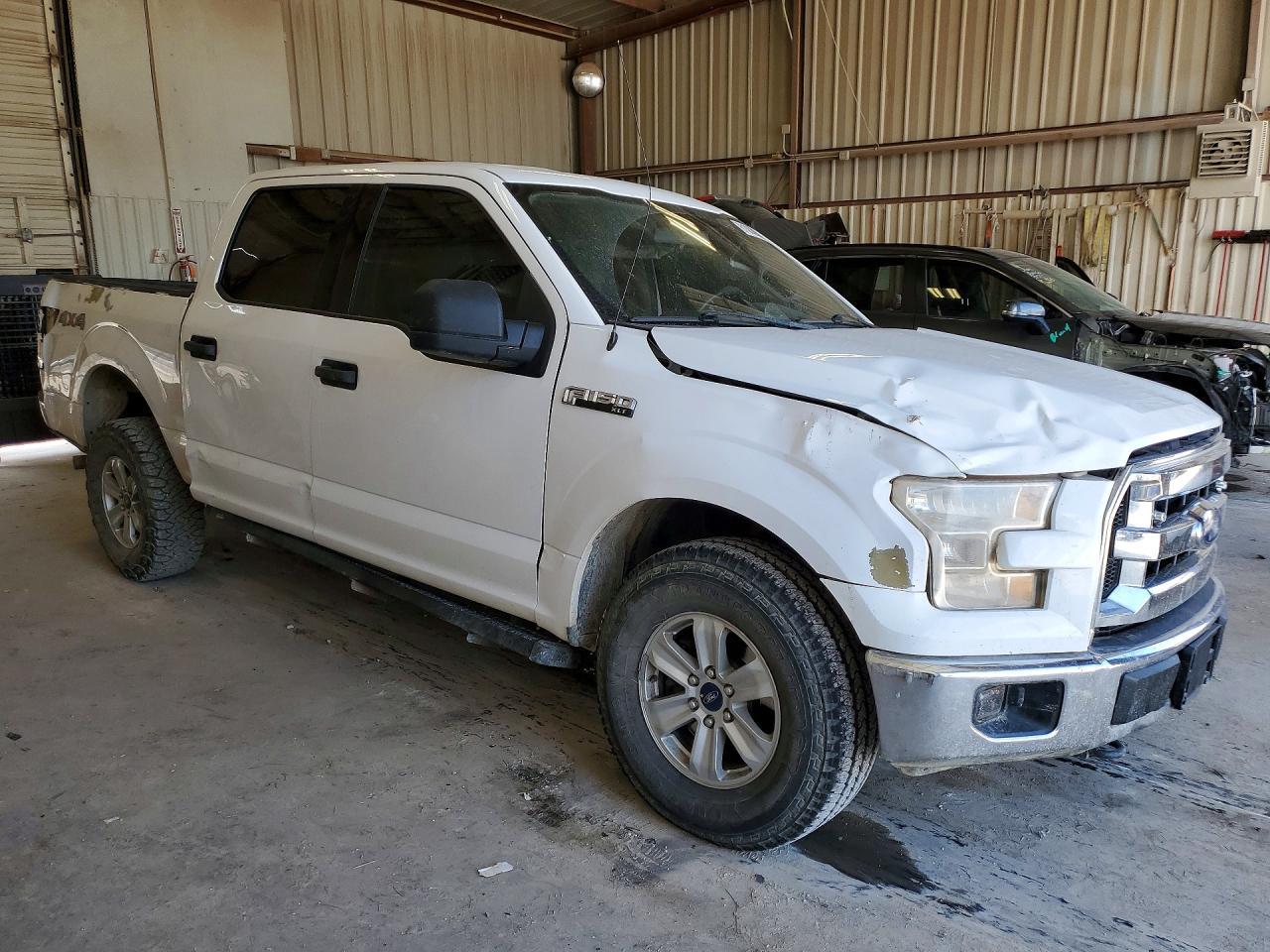 2017 Ford F150 Supercrew - Image 4