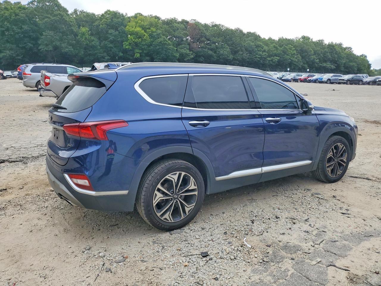 2019 Hyundai Santa Fe Limited 2.0T - Фото 3