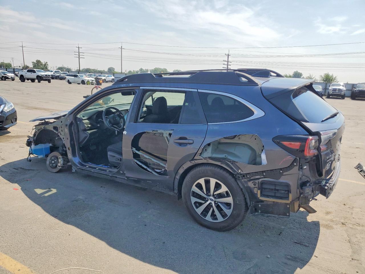 2025 Subaru Outback Premium - Image 2