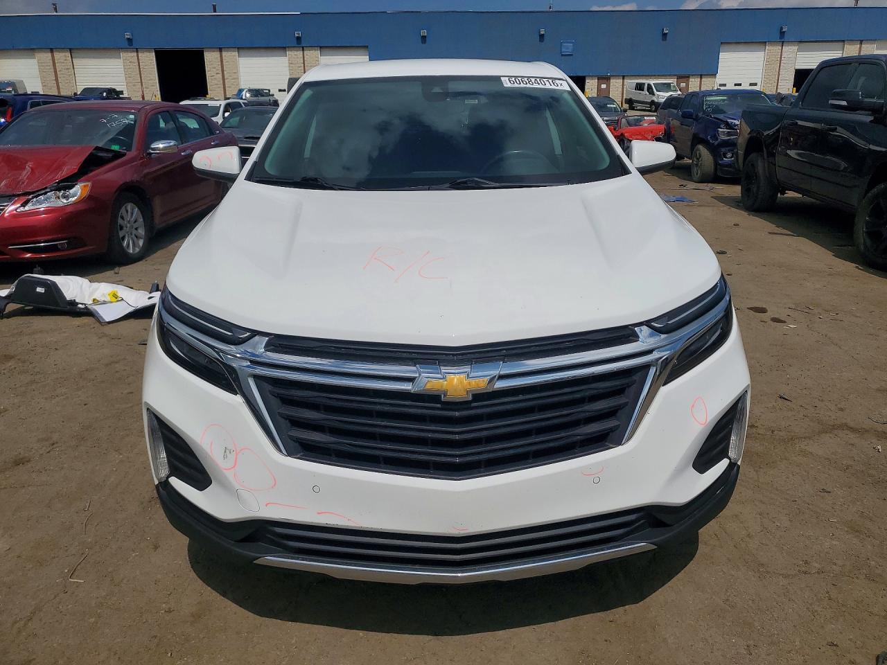 2022 Chevrolet Equinox Lt - Image 5