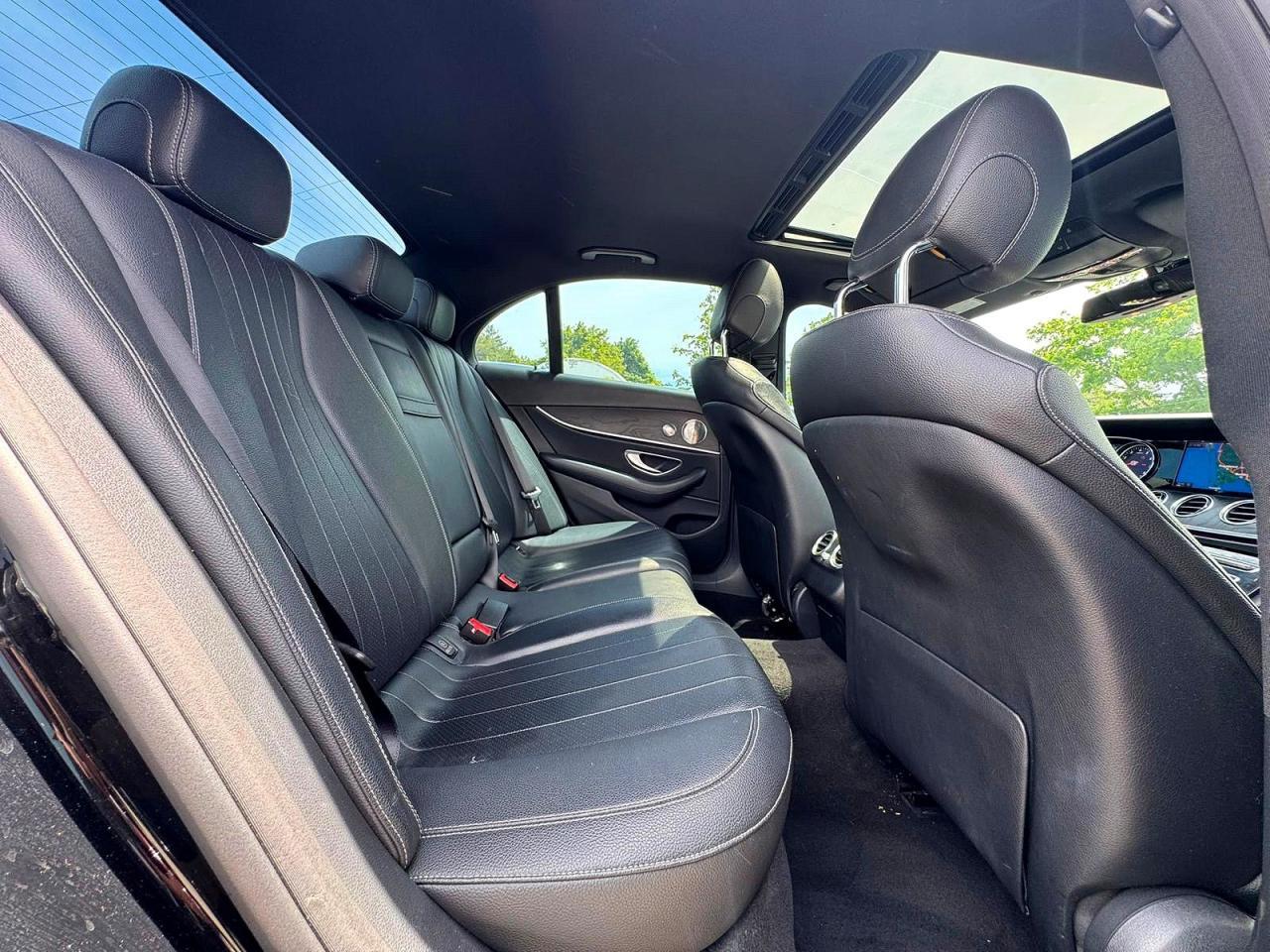 2017 Mercedes-Benz E 300 - Фото 6