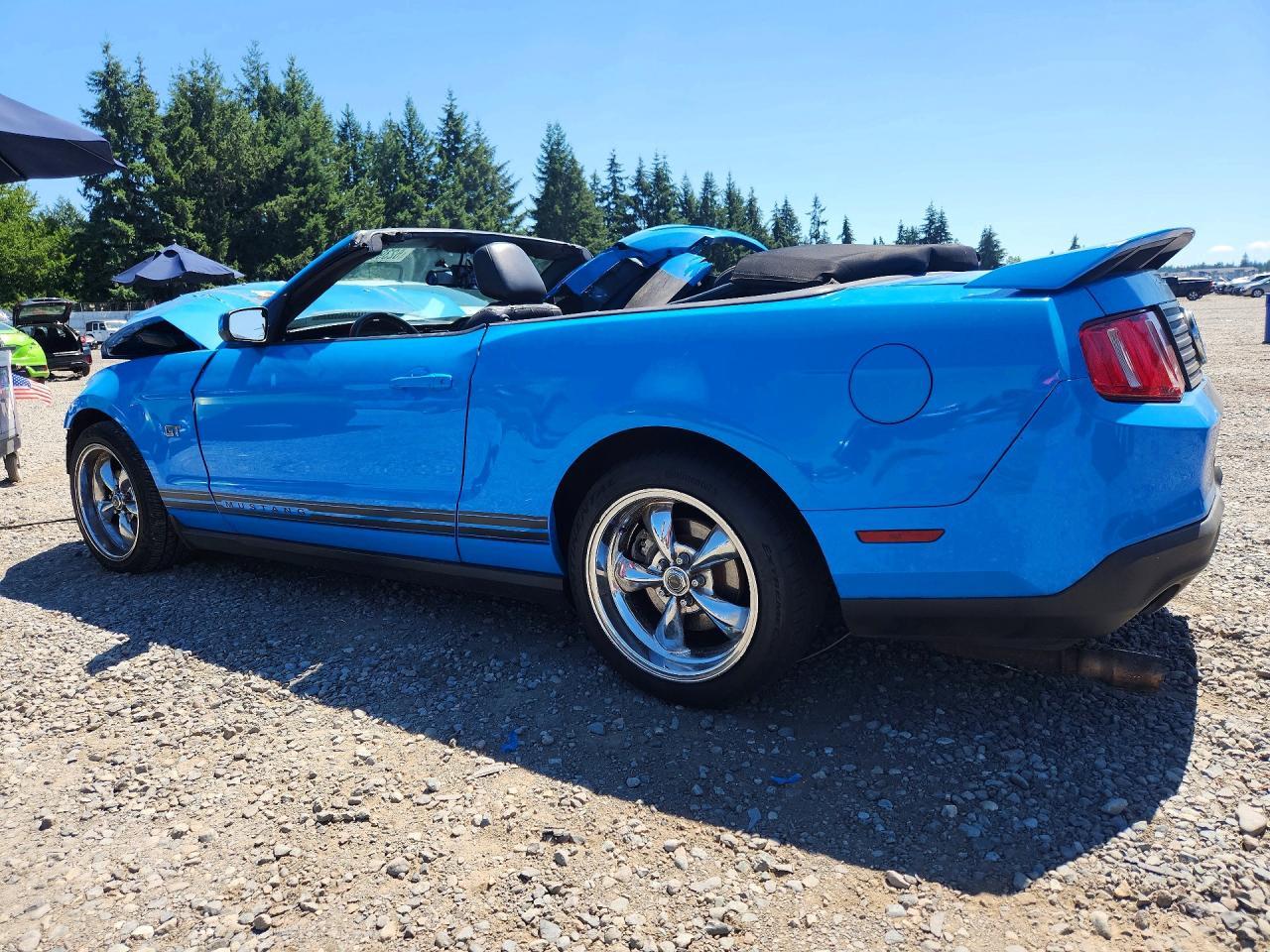 2010 Ford Mustang Gt - Фото 2