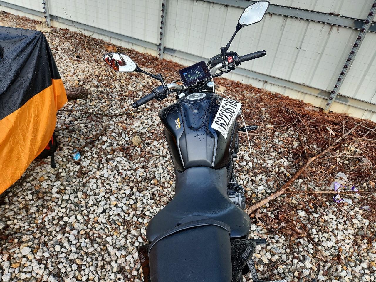 2024 Yamaha Mt07 - Image 6