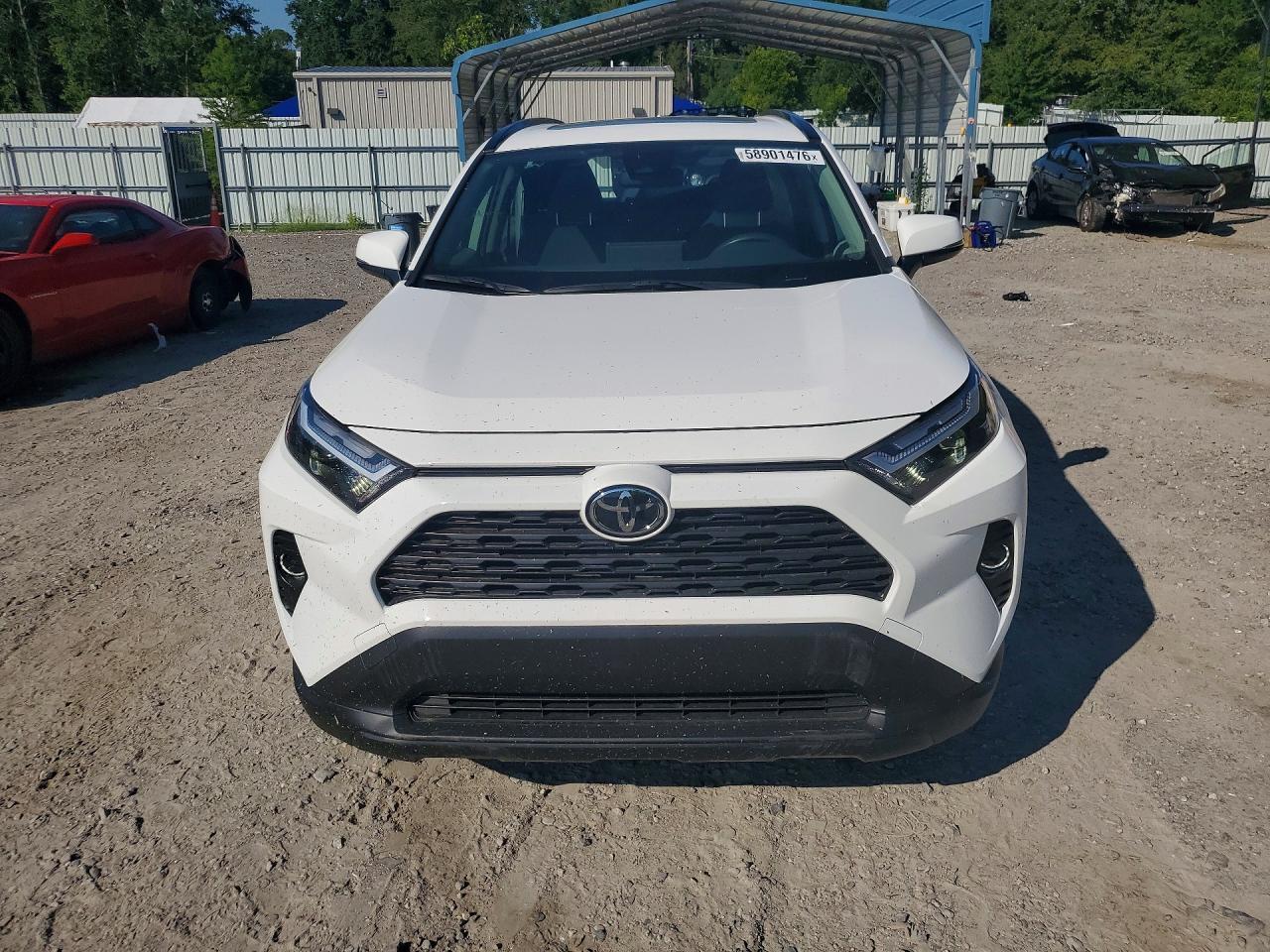 2025 Toyota Rav4 Hybrid Xle - Image 5