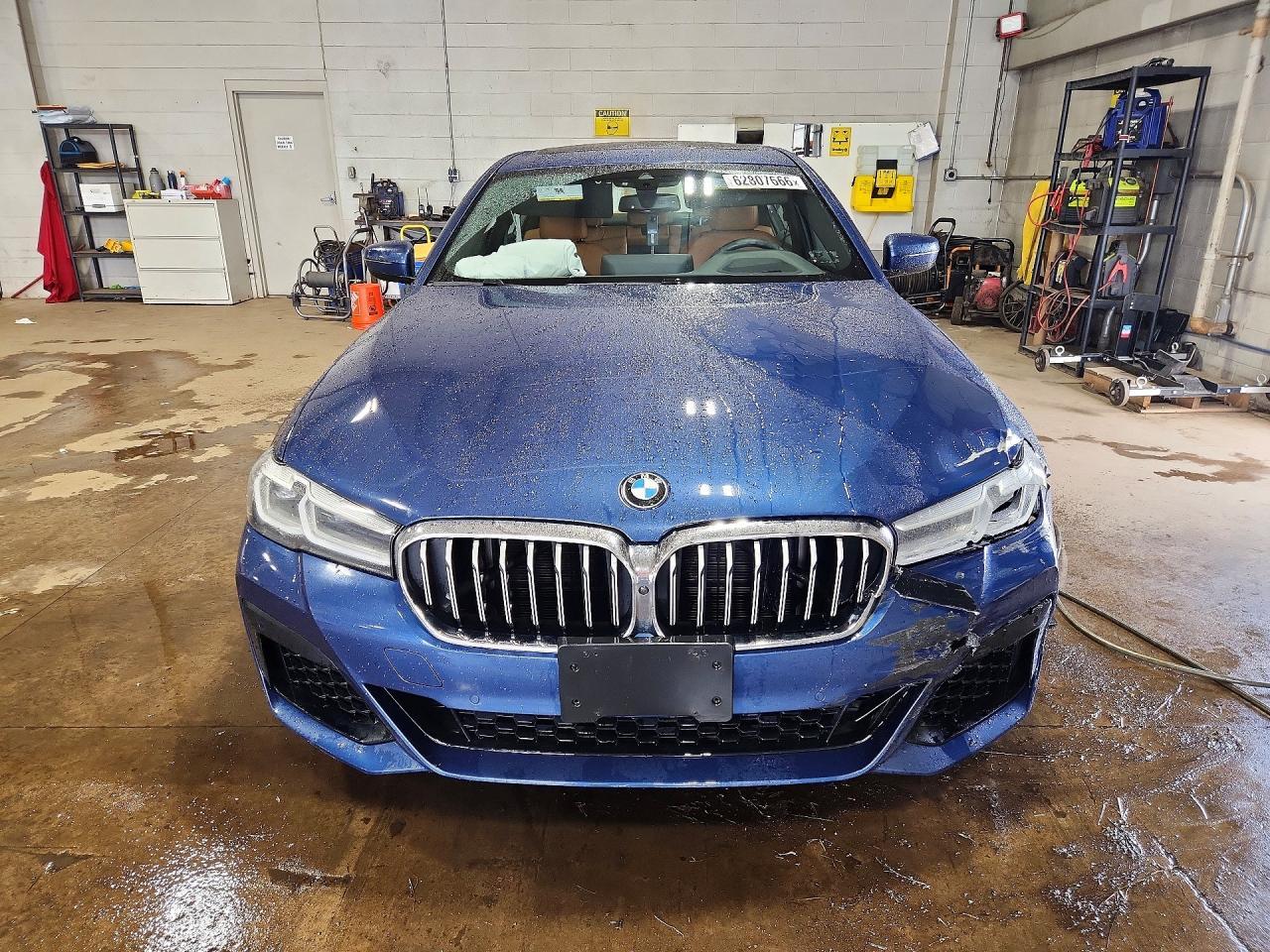 2021 BMW 540 Xi - Фото 5