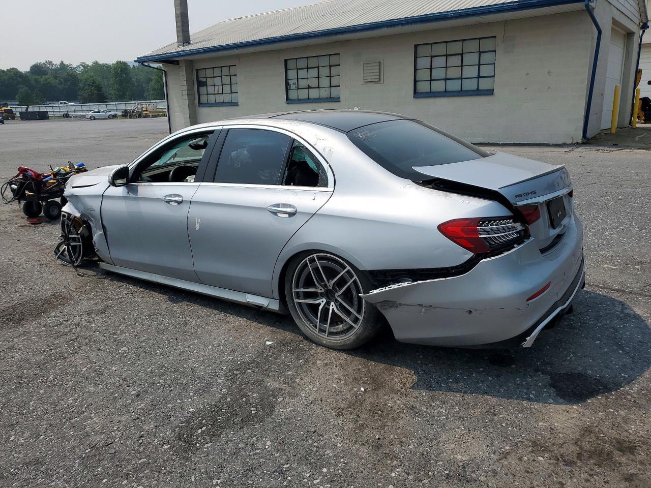 2021 Mercedes-Benz E Amg 53 4Matic - Image 2