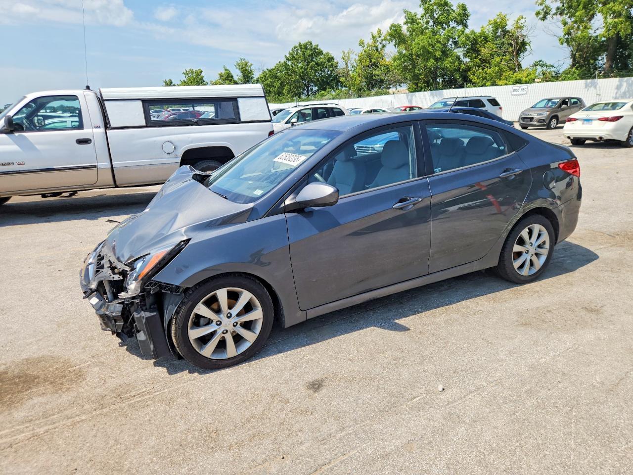 2012 Hyundai Accent Gls