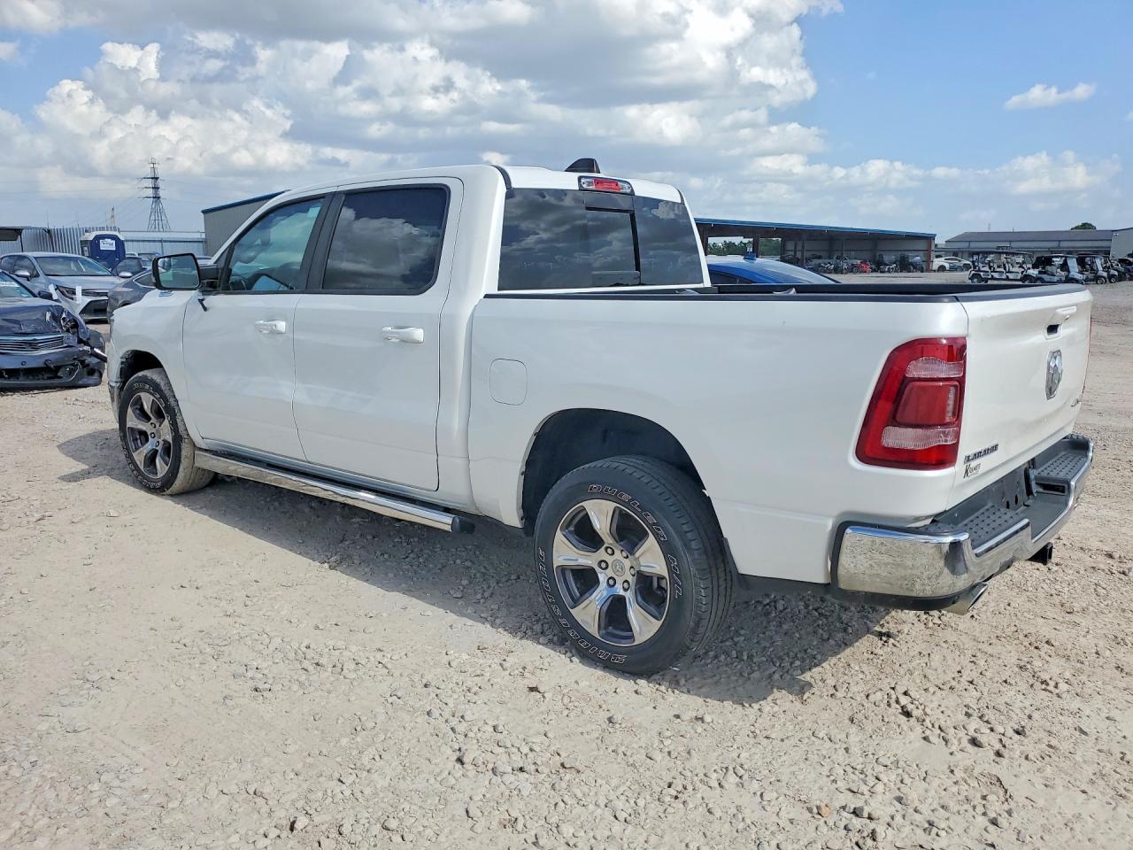 2024 Ram 1500 Laramie - Фото 2