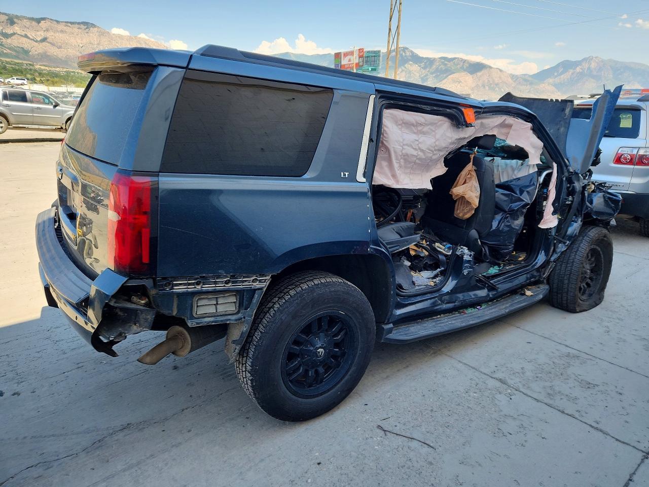 2020 Chevrolet Tahoe K1500 Lt - Image 3