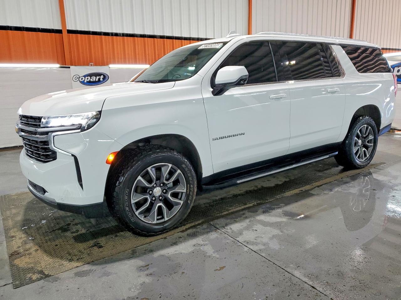 2022 Chevrolet Suburban K1500 Lt