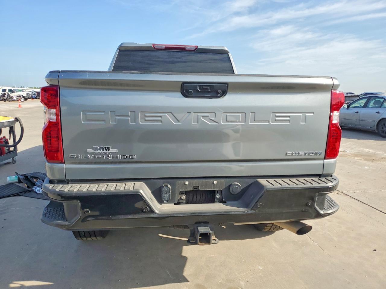 2024 Chevrolet Silverado K2500 Custom - Image 6