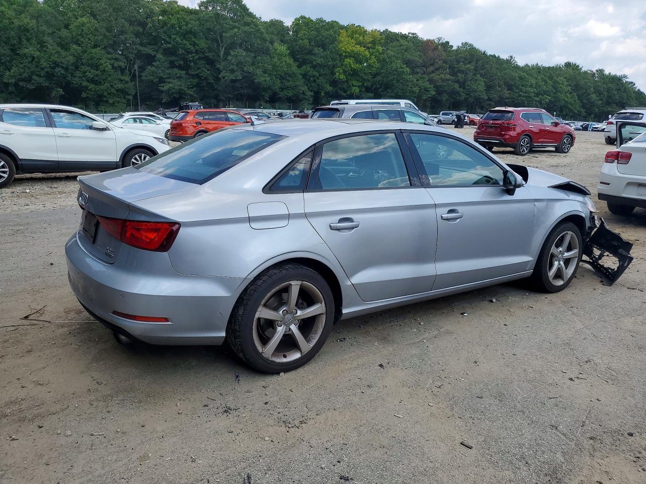 2016 Audi A3 Premium - Фото 3