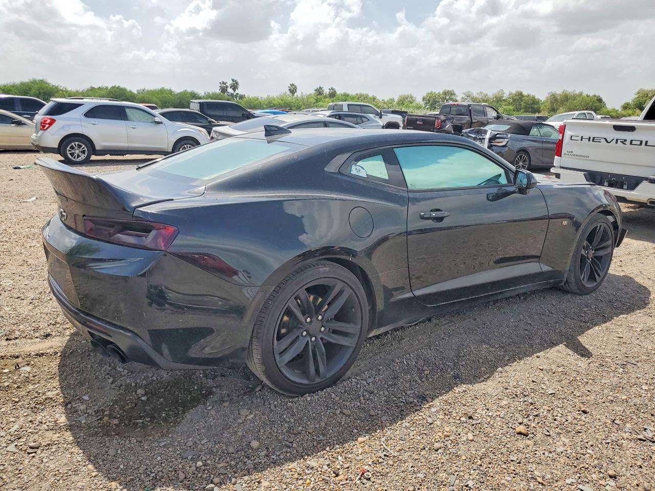 2017 Chevrolet Camaro Lt - Фото 3