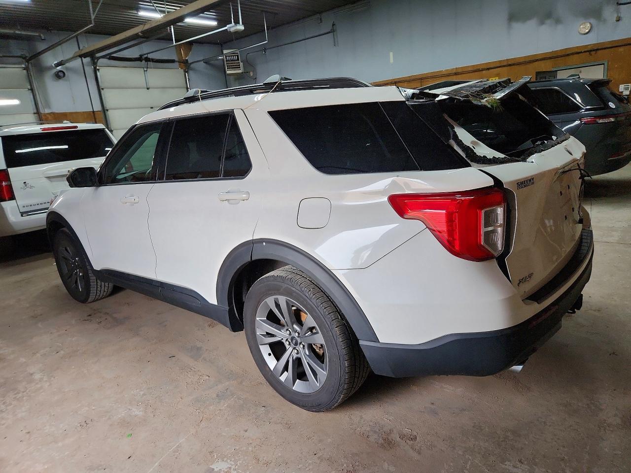 2021 Ford Explorer Xlt - Image 2