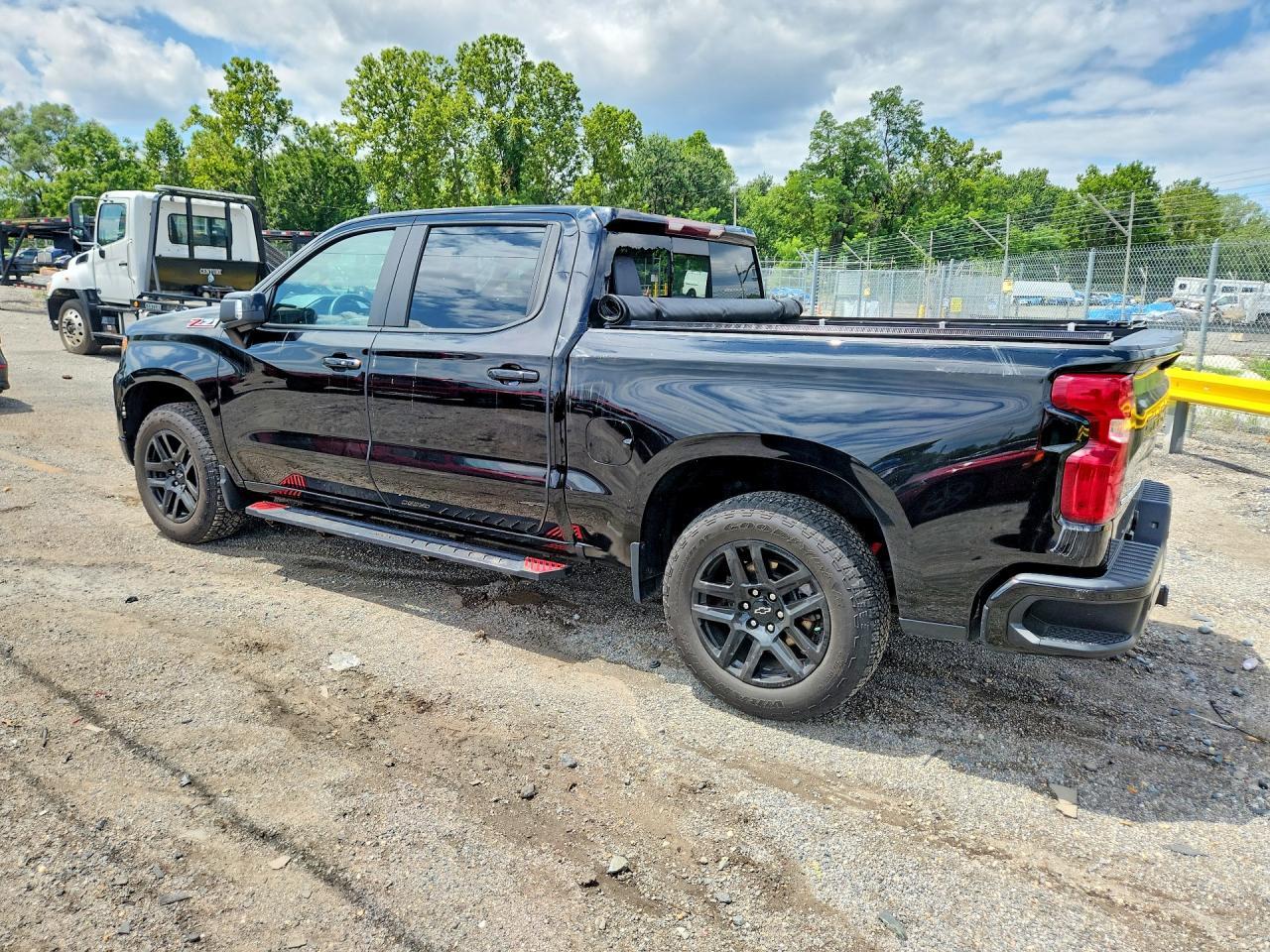 2023 Chevrolet Silverado K1500 Rst - Фото 2