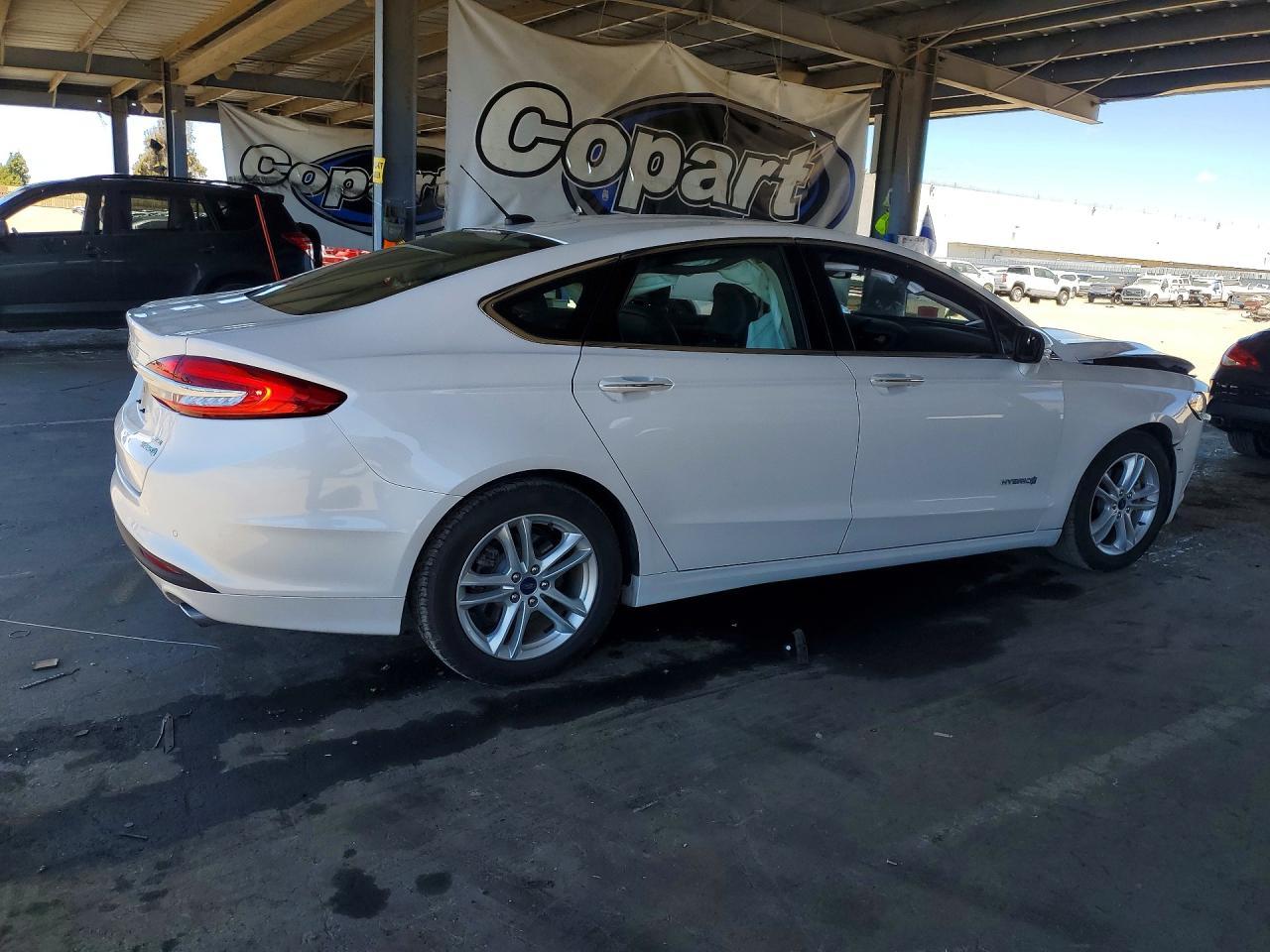 2018 Ford Fusion Se Hybrid - Фото 3