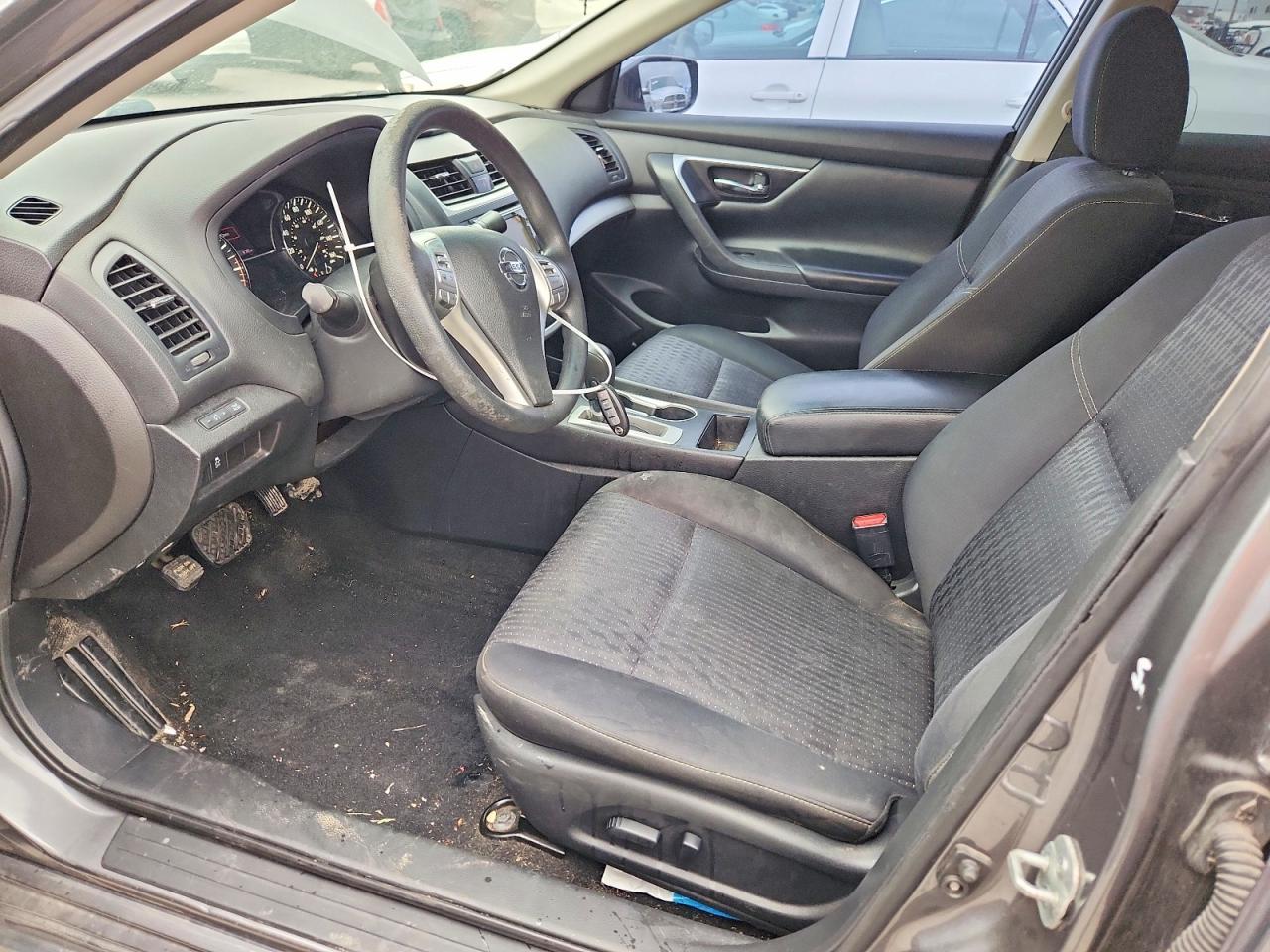 2016 Nissan Altima 2.5 S - Image 7