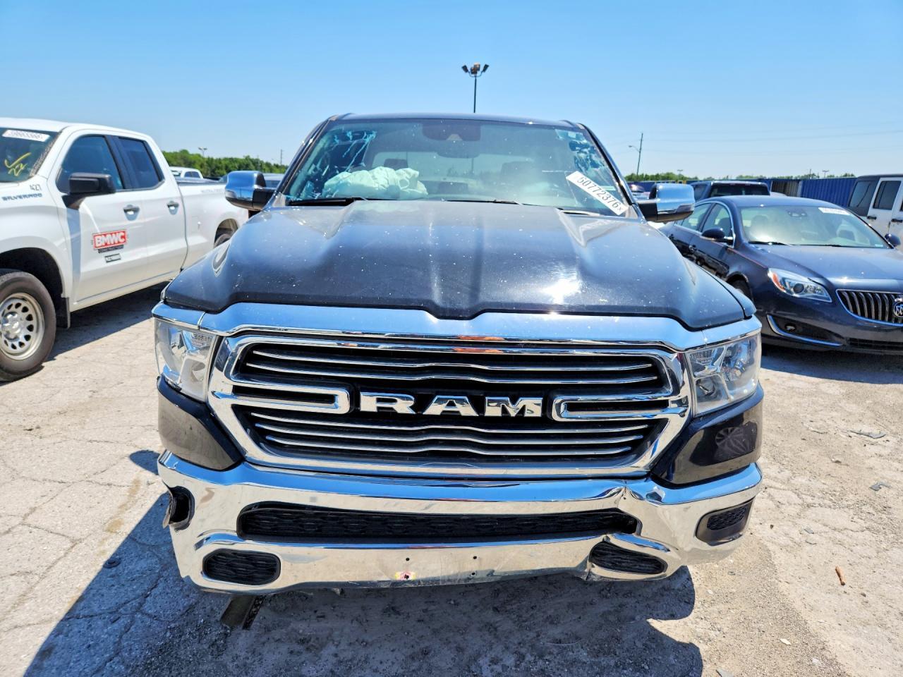2024 Ram 1500 Laramie - Фото 5