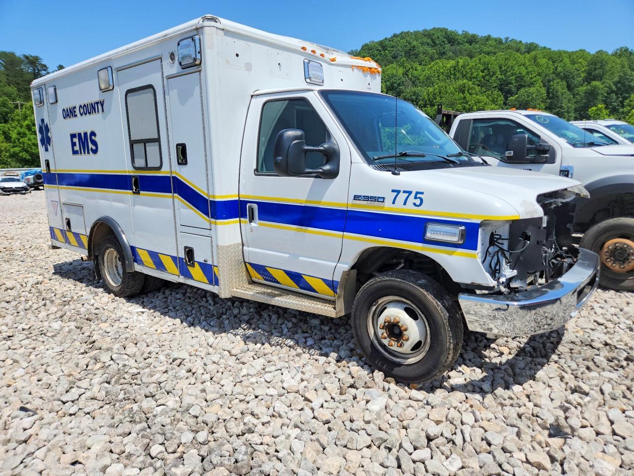 2018 Ford Econoline E350 Sd Ambulance - Фото 4