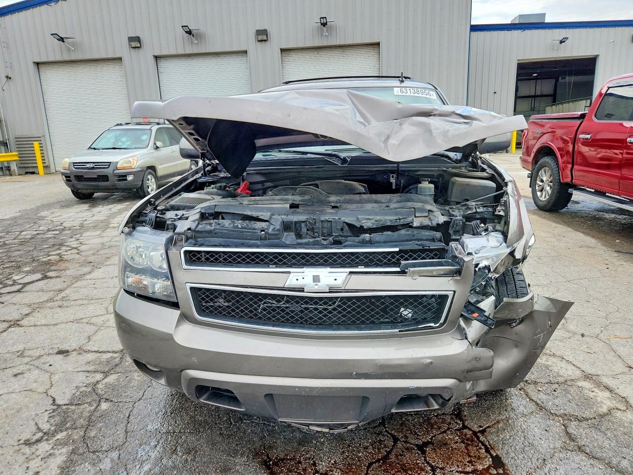 2013 Chevrolet Suburban K1500 Lt - Фото 5