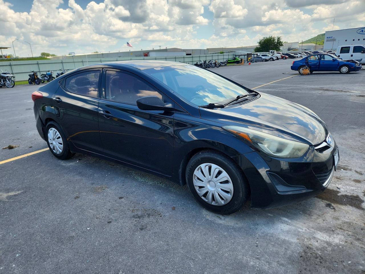 2016 Hyundai Elantra Se - Фото 4