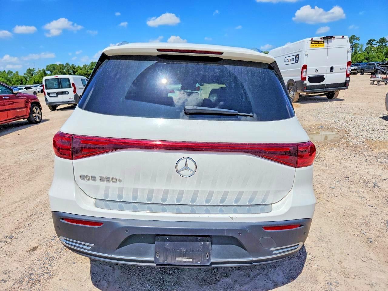 2024 Mercedes-Benz Eqb 250+ - Фото 6