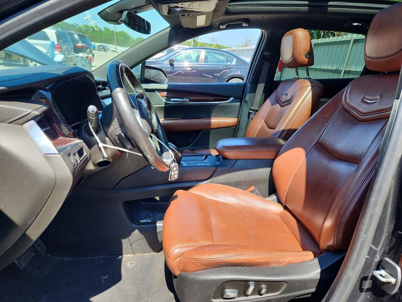 2019 Cadillac Xt5 Luxury - Image 7