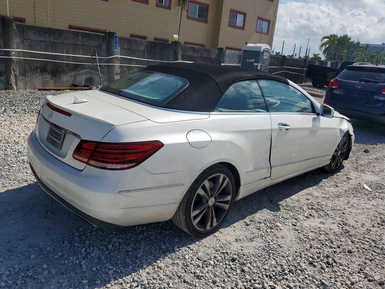 2014 Mercedes-Benz E 350 - Фото 3